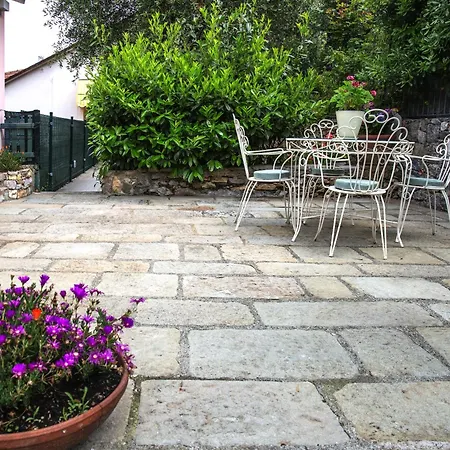 Garden Dei Poeti *